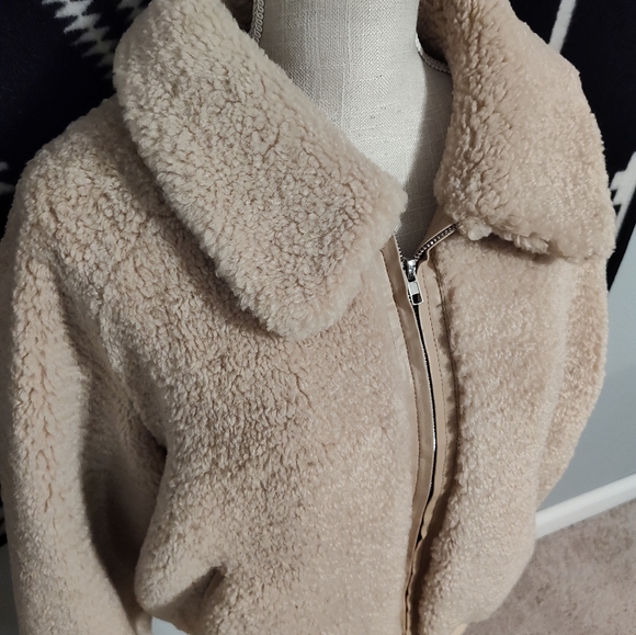 🧸 EUC Donna Salyers Fabulous Furs Slone Faux Sherpa Lined Zip Front Teddy Coat - Picture 12 of 16